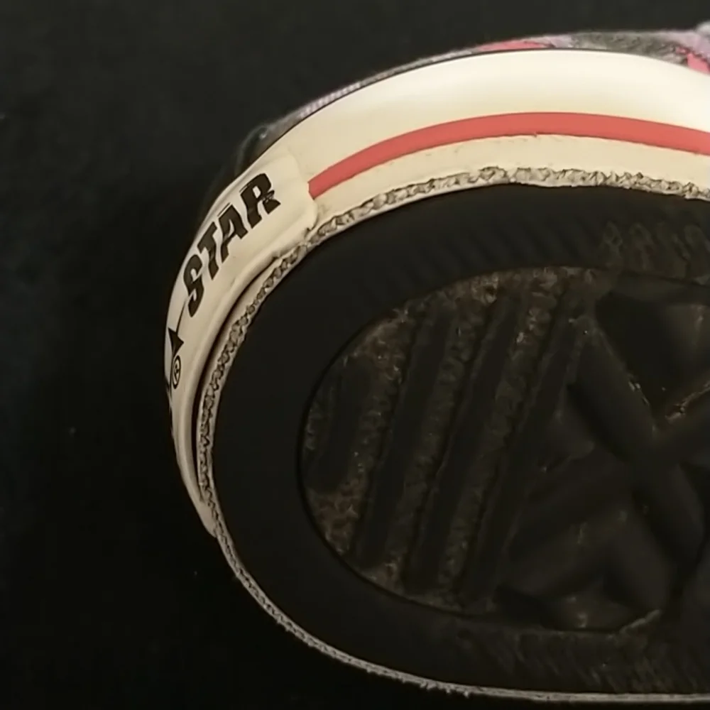 Converse slip on zombie size 4Y - Picture 10 of 12
